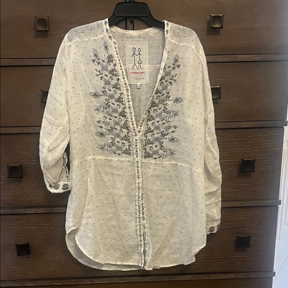 Johnny Was Embroidered White Blouse